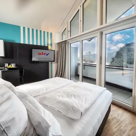 Rivers Hotel Pasov